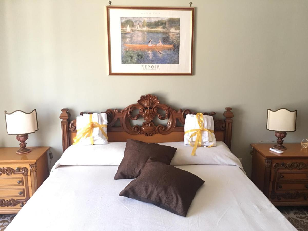 Dimora Montpellier Apartment ซาแลร์โน ภายนอก รูปภาพ